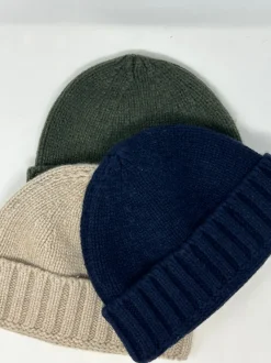 BERRETTO MAGLIA RASATA PURO CASHMERE
