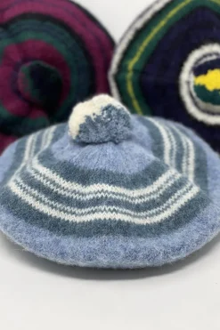 CLOCHES POMPON TARTAN TAM