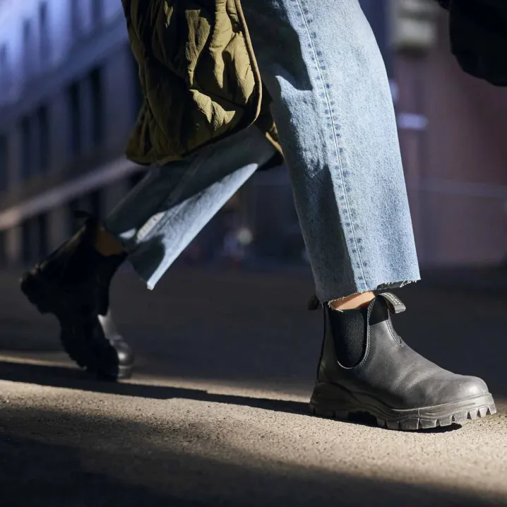 LUG BOOT BLUNDSTONE BLACK