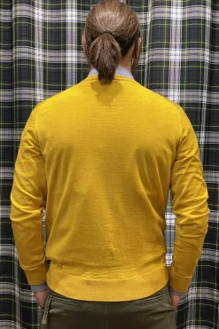 MAGLIONE A V MERINOS EXTRAFINE GIALLO
