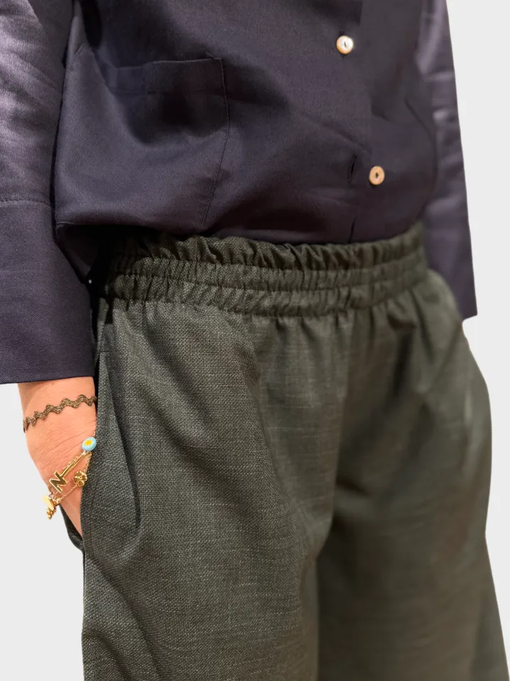 PANTALONE CROPPED COMFY "THEA" VERDE