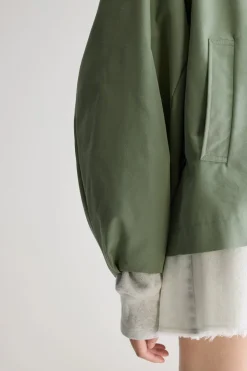 SHORT TRENCH JACKET VERDE EUCALIPTO